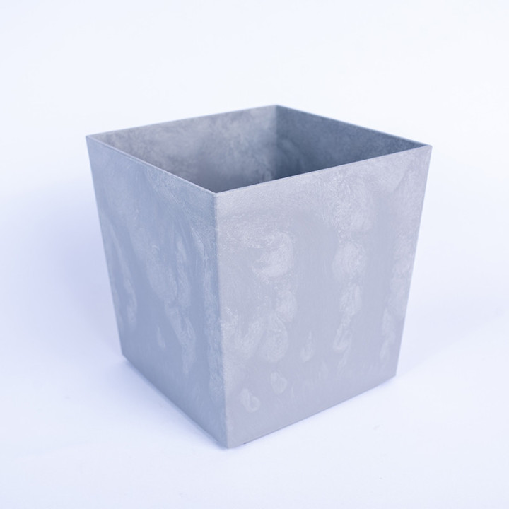 Plastikowa kwadratowa osłonka | Szary beton 18 cm