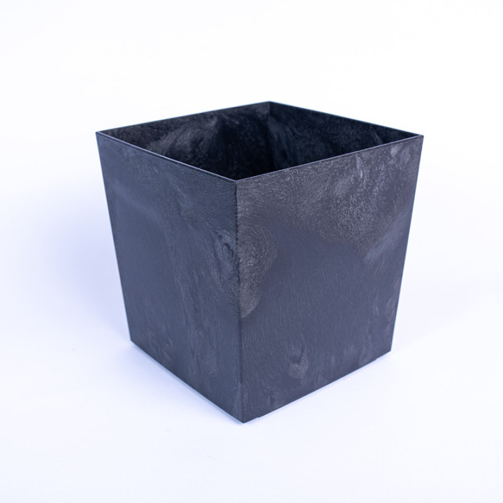 Plastikowa kwadratowa osłonka | Czarny beton 18 cm